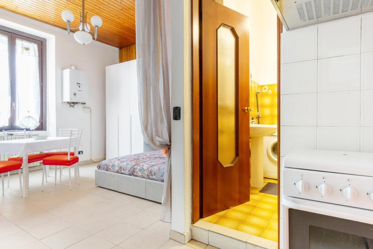 Darsena Navigli - Porta Genova M2 Studio Милано Екстериор снимка